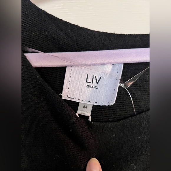 LIV Milano embellished with rhinestone black bat sleeves sweater size M - Picture 4 of 8